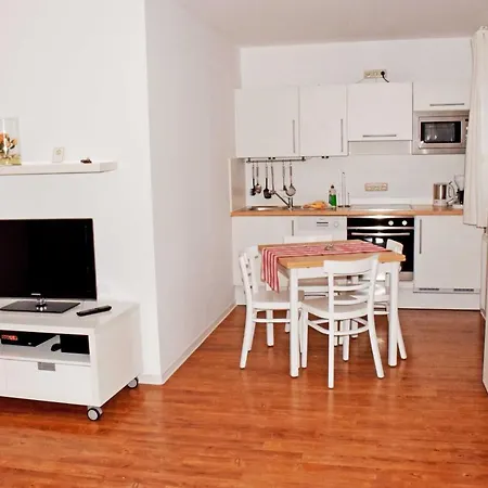 Mit Balkon Und Strandkorb 03 Apartment *